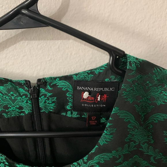 Banana Republic Emerald Green and Black Brocade Sheath Dress size (12) - Picture 4 of 6